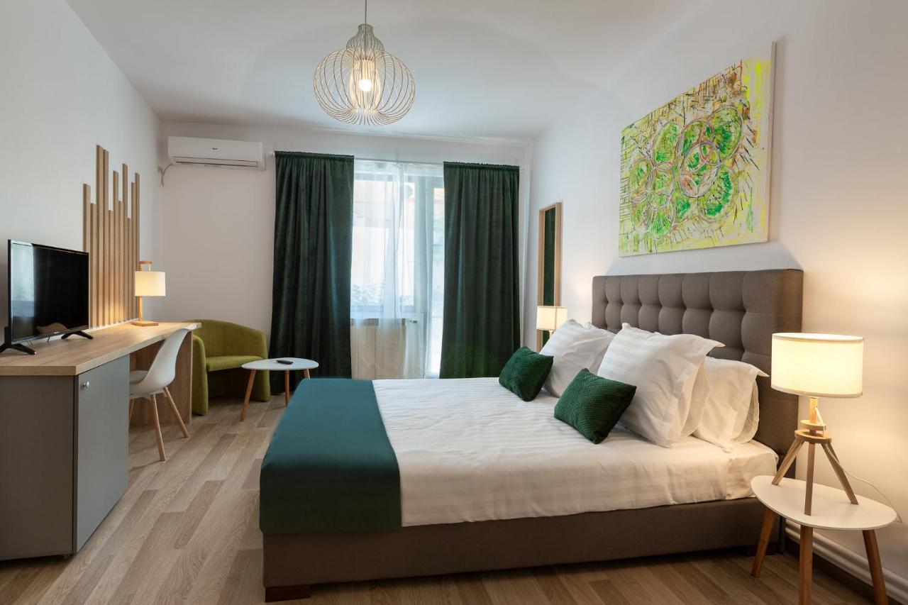 Lagom Hotel Boekarest Buitenkant foto