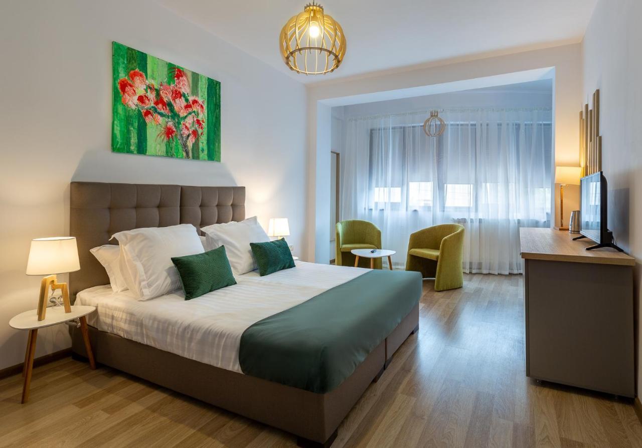 Lagom Hotel Boekarest Buitenkant foto