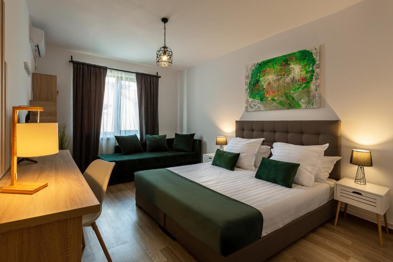 Lagom Hotel Boekarest Buitenkant foto