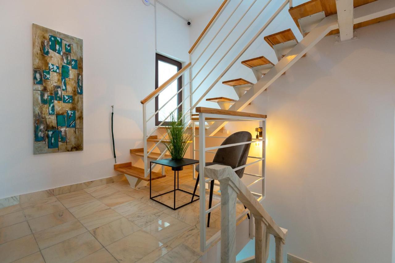 Lagom Hotel Boekarest Buitenkant foto