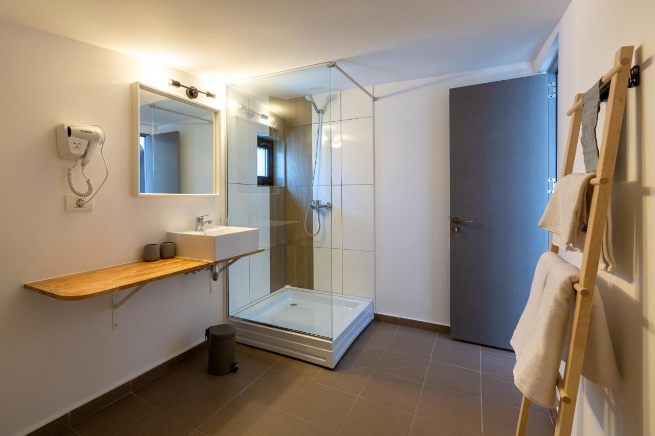 Lagom Hotel Boekarest Buitenkant foto